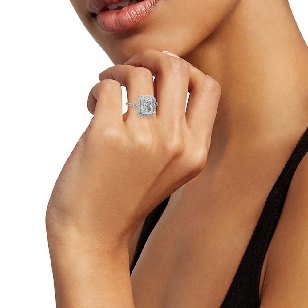 NWT Adriana Orsini  4 Carat Cubic zirconia Crystal Ring 7 - Picture 4 of 10